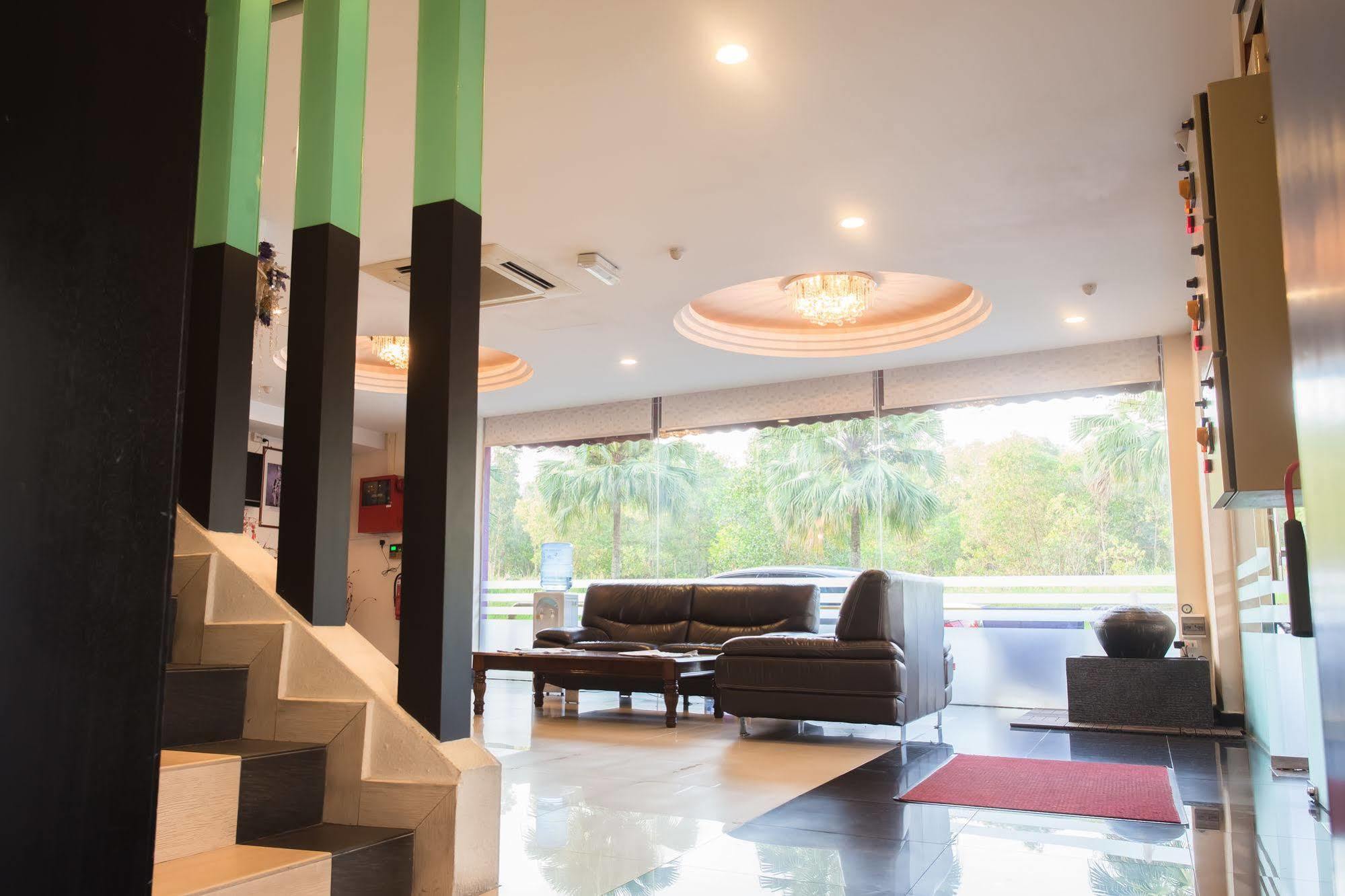 Lavender Inn Nusa Bestari Johor Bahru Bagian luar foto